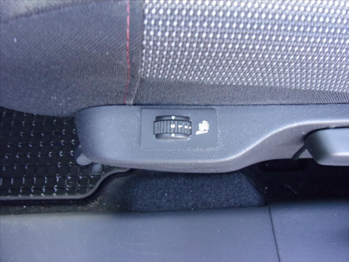 Citroën C4 Hatchback 1,2 l 81 kw