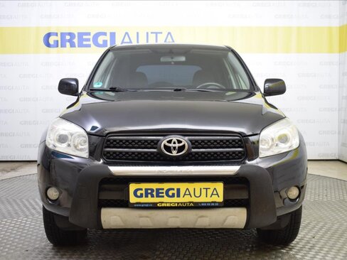 Toyota RAV4 SUV 2,0 l 112 kw