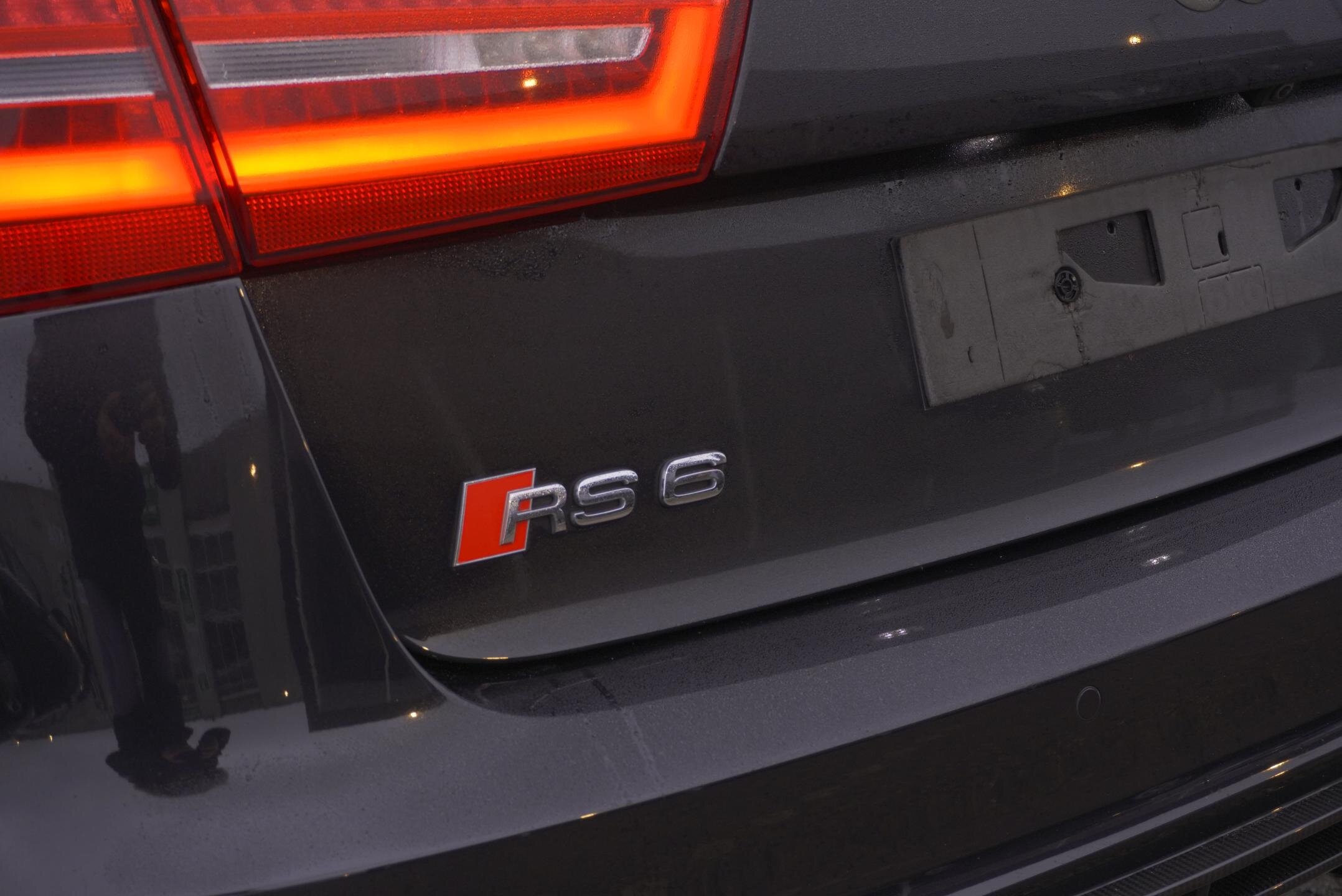 Audi RS 6 Hatchback 4,0 l 412 kw