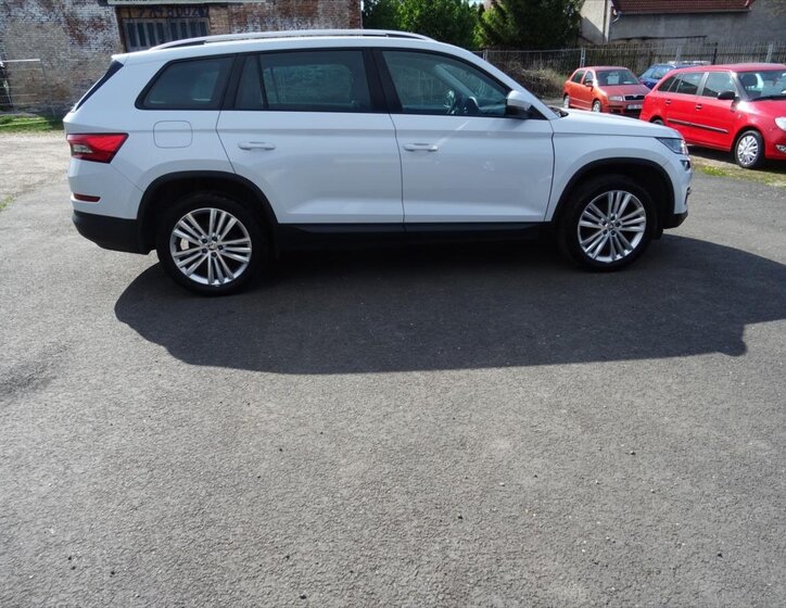 Škoda Kodiaq SUV / Terénní 1,5 l 110 kw