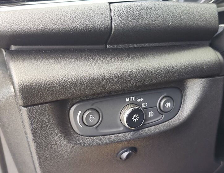 Opel Insignia Kombi 2,0 l 125 kw