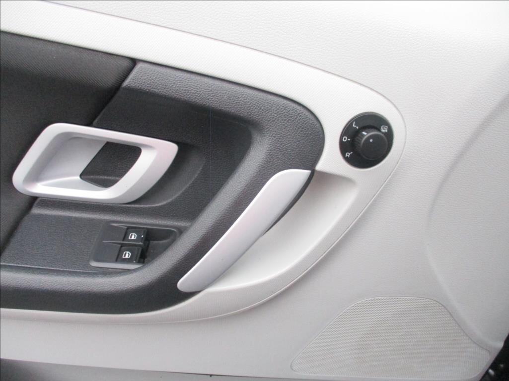 Škoda Roomster Kombi 1,4 l 63 kw