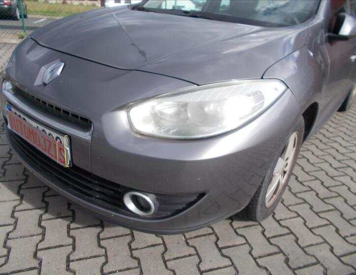 Renault Fluence 6