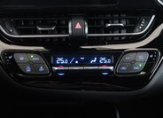 Toyota C-HR SUV 2,0 l 112 kw