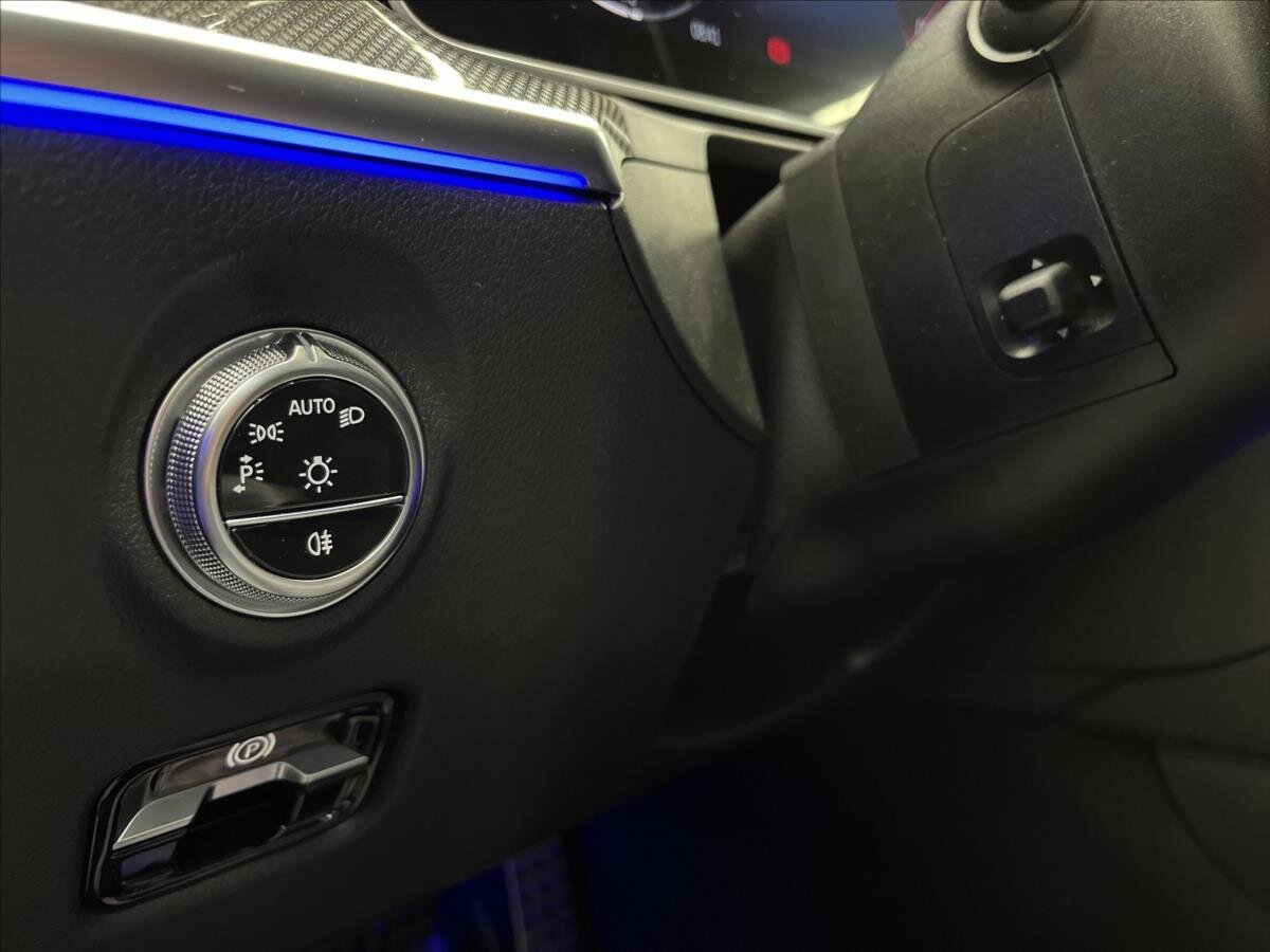 Mercedes-Benz Třídy C Kombi 2,0 l 147 kw