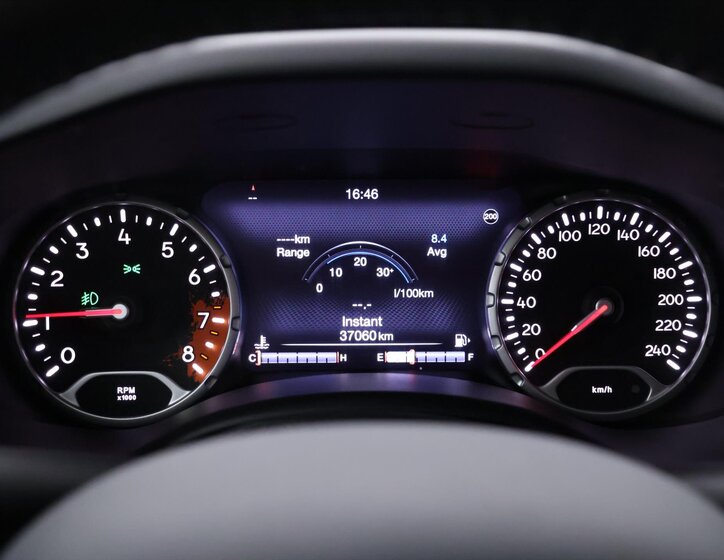 Jeep Renegade SUV / Terénní 1,4 l 103 kw