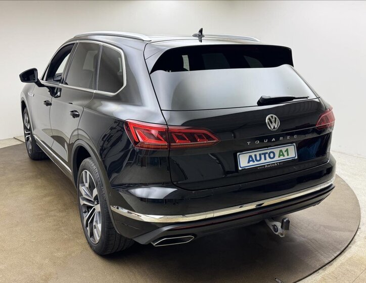 Volkswagen Touareg 6