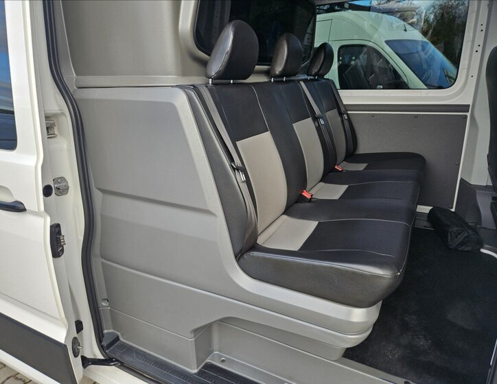 Volkswagen Crafter 6