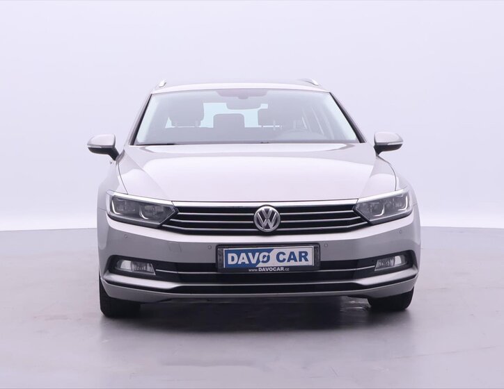 Volkswagen Passat Kombi 1,6 l 88 kw