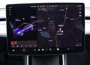 Tesla Model 3 Sedan / Limuzína 0,0 324 kw