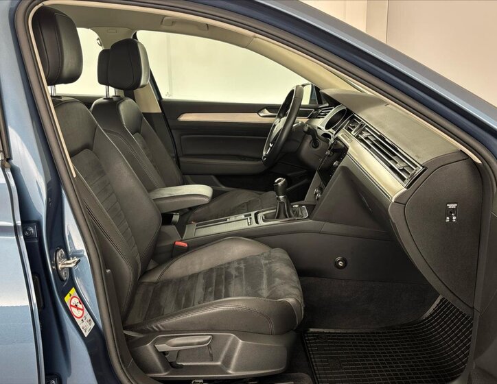 Volkswagen Passat Kombi 2,0 l 110 kw