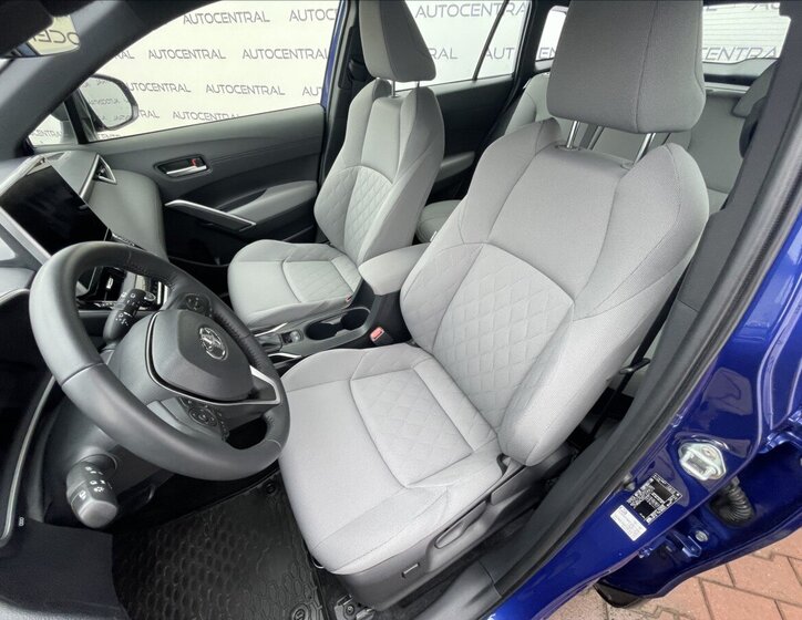 Toyota Corolla Cross SUV 2,0 l 112 kw