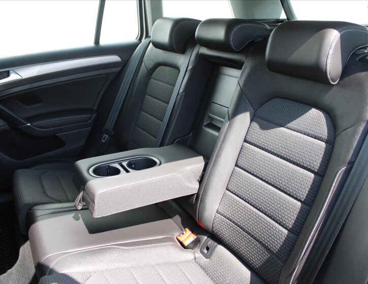 Volkswagen Golf Kombi 1,4 l 92 kw