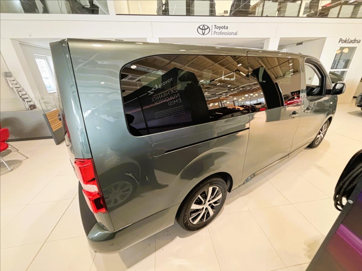 Toyota ProAce Verso VAN-Minibus 2,2 l 133 kw