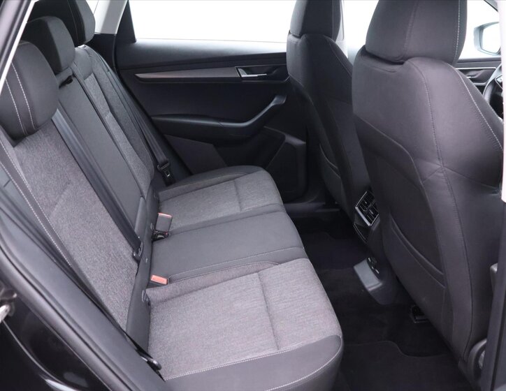 Škoda Karoq SUV / Terénní 999,0 81 kw