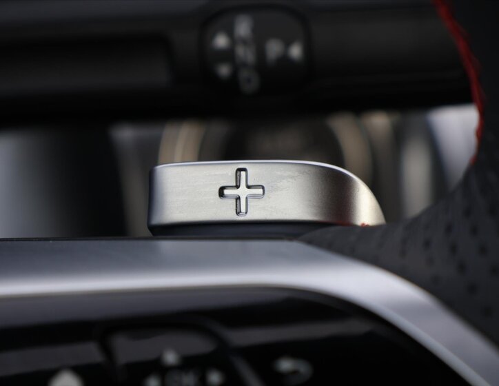 Mercedes-Benz GLB SUV 2,0 l 324 kw