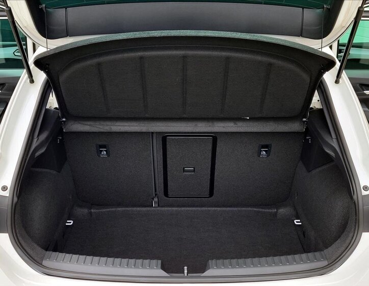 Seat Leon Hatchback 1,5 l 110 kw