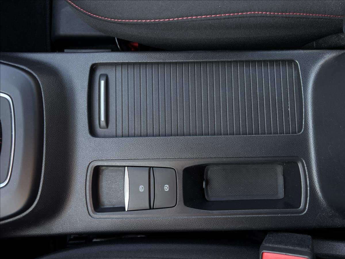 Ford Focus Kombi 998,0 92 kw