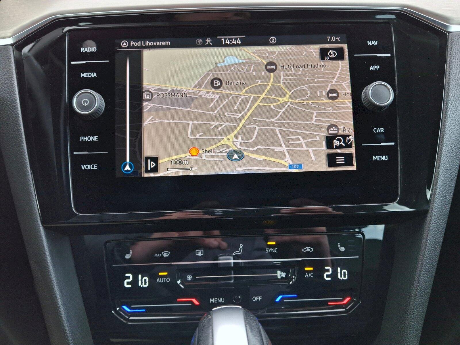 Volkswagen Passat Kombi 2,0 l 140 kw