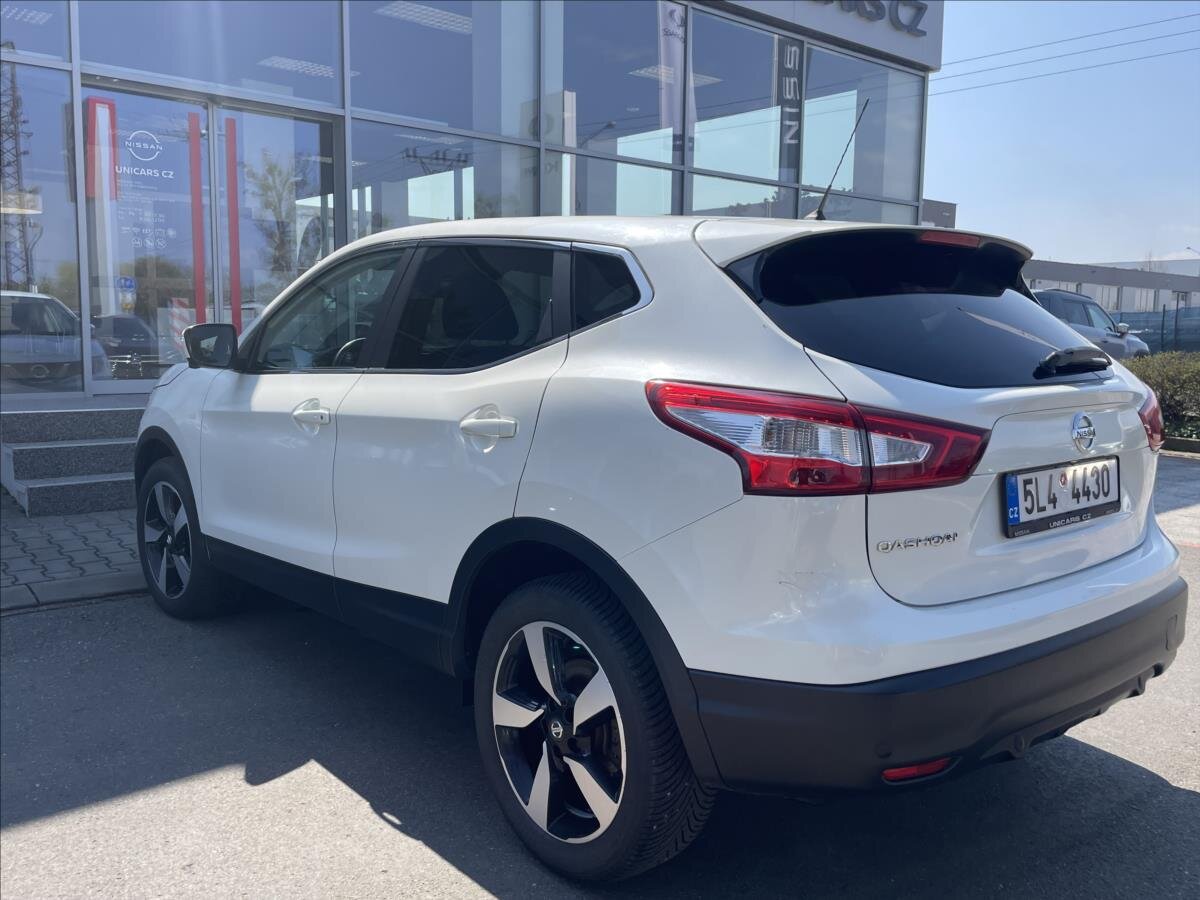 Nissan Qashqai SUV / Terénní 1,2 l 85 kw