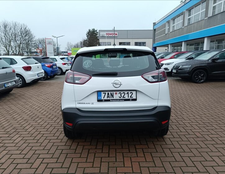 Opel Crossland X SUV 1,2 l 61 kw