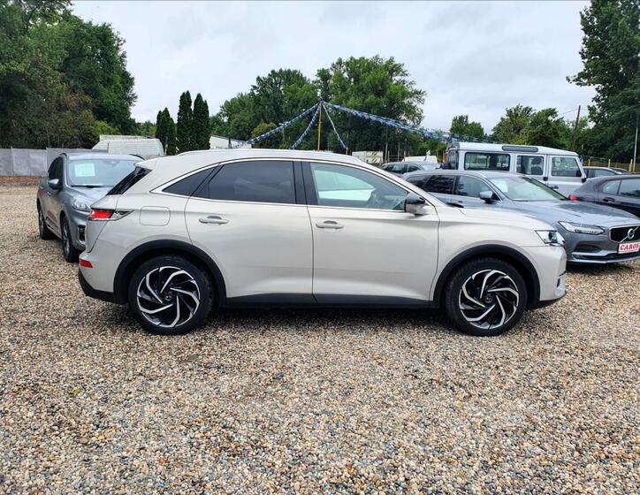DS Automobiles DS7 Crossback 4