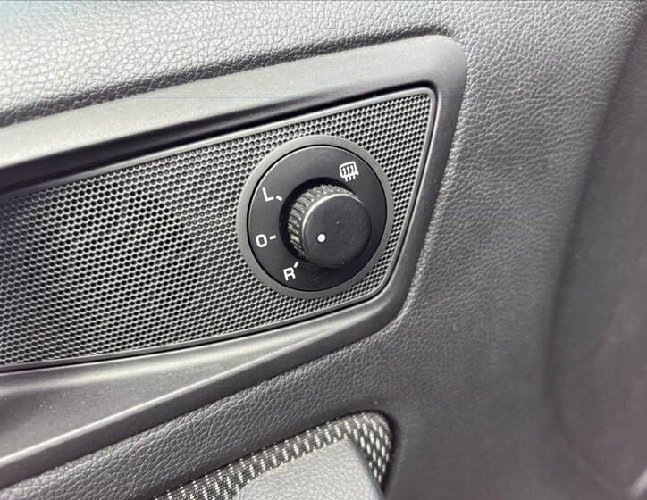 Škoda Yeti SUV / Terénní 1,2 l 77 kw