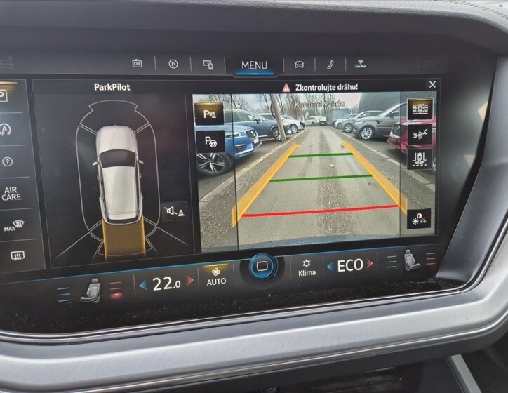 Volkswagen Touareg SUV / Terénní 3,0 l 210 kw