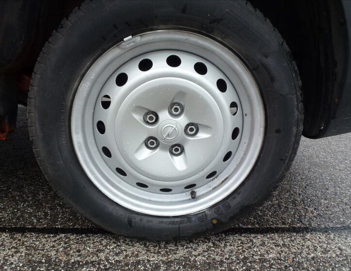 Opel Combo Skříň 1,2 l 66 kw