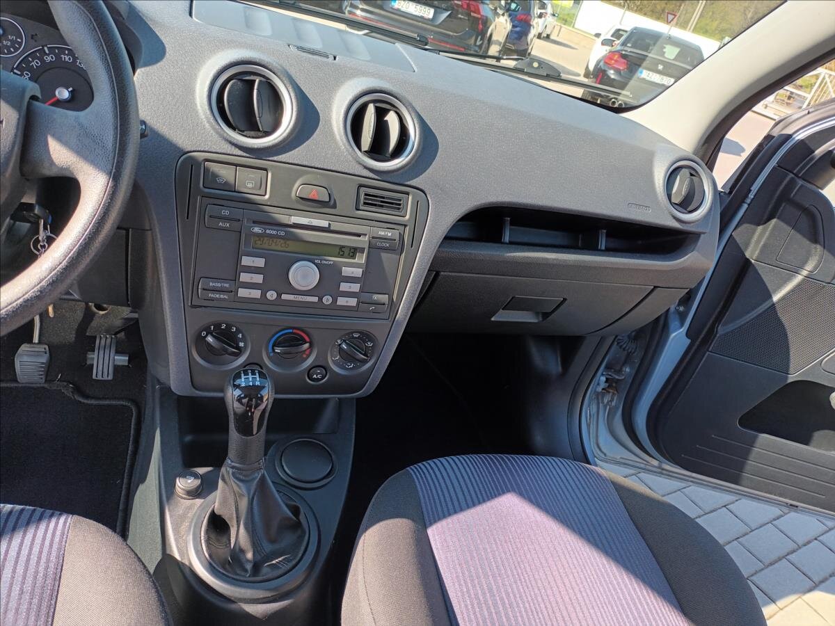 Ford Fusion Hatchback 1,4 l 59 kw