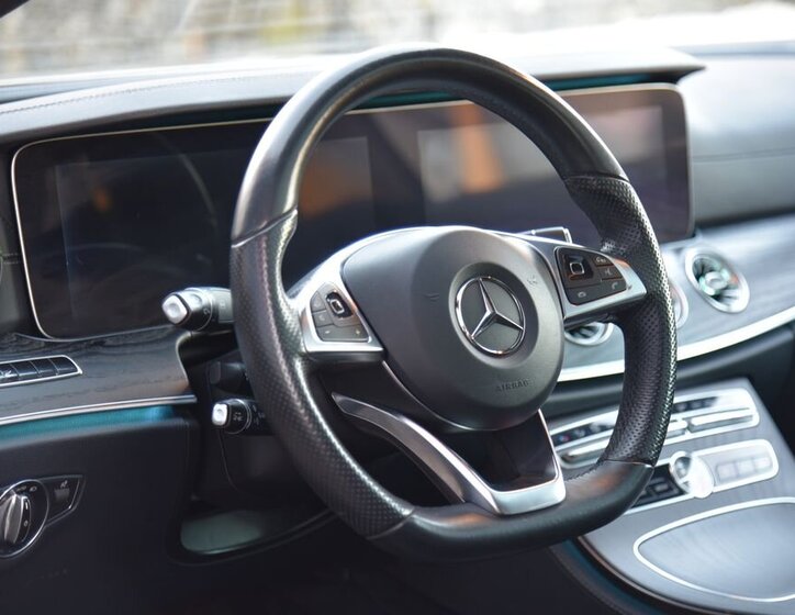 Mercedes-Benz Třídy E 15