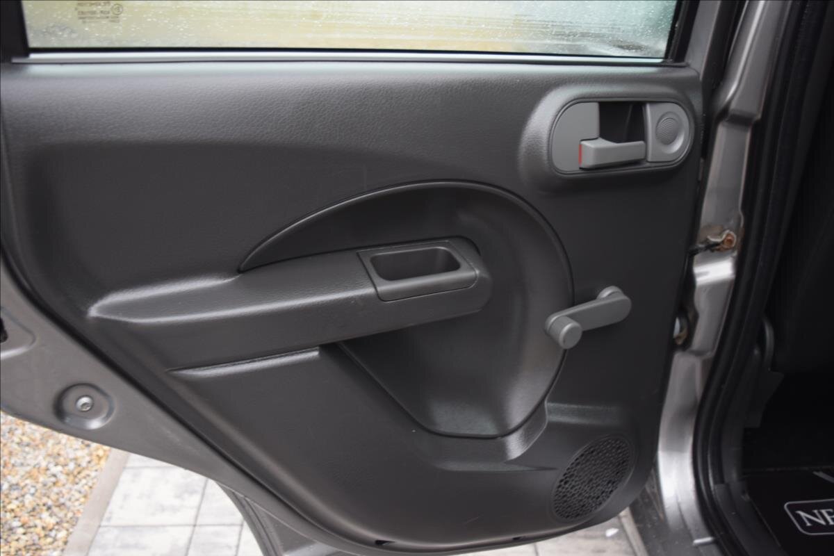 Fiat Panda Kombi 1,2 l 51 kw