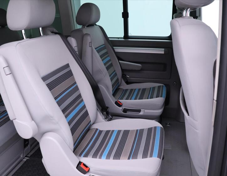 Volkswagen California 16