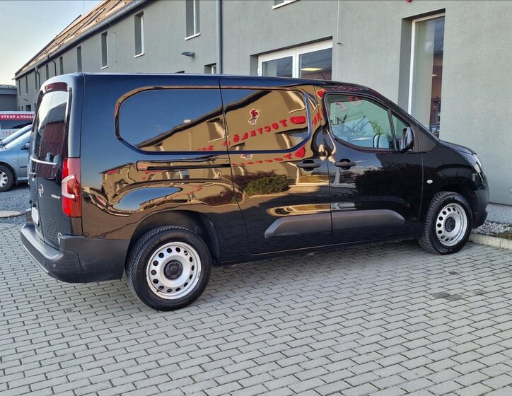 Opel Combo Skříň 1,5 l 75 kw