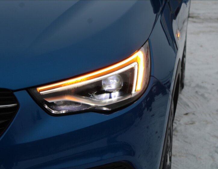 Opel Grandland X SUV 2,0 l 130 kw