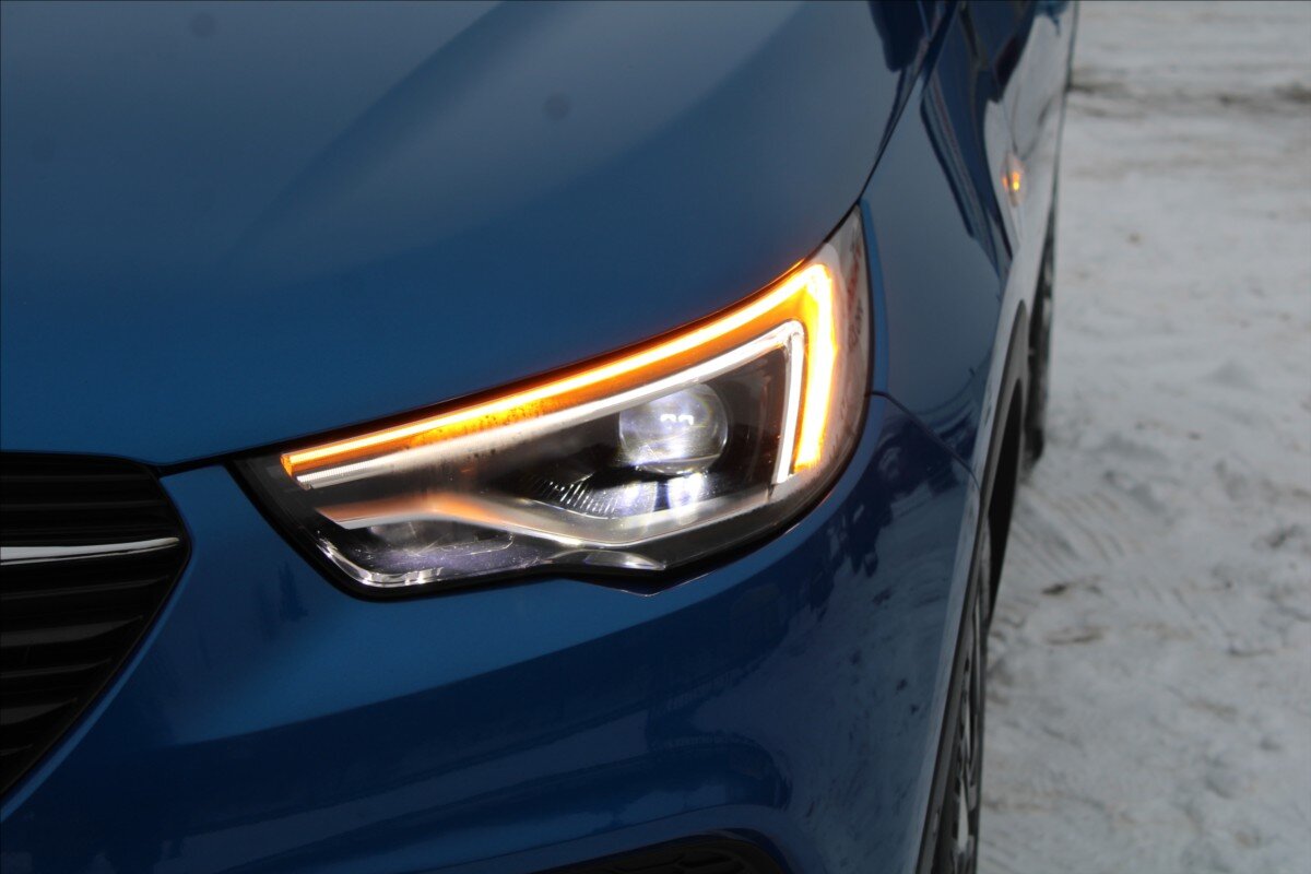 Opel Grandland X SUV 2,0 l 130 kw