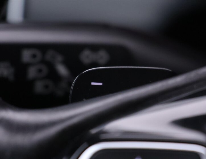 Volkswagen Touareg SUV / Terénní 3,0 l 193 kw