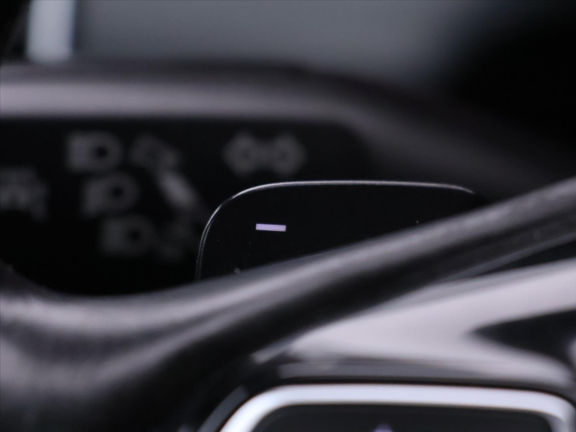 Volkswagen Touareg SUV / Terénní 3,0 l 193 kw