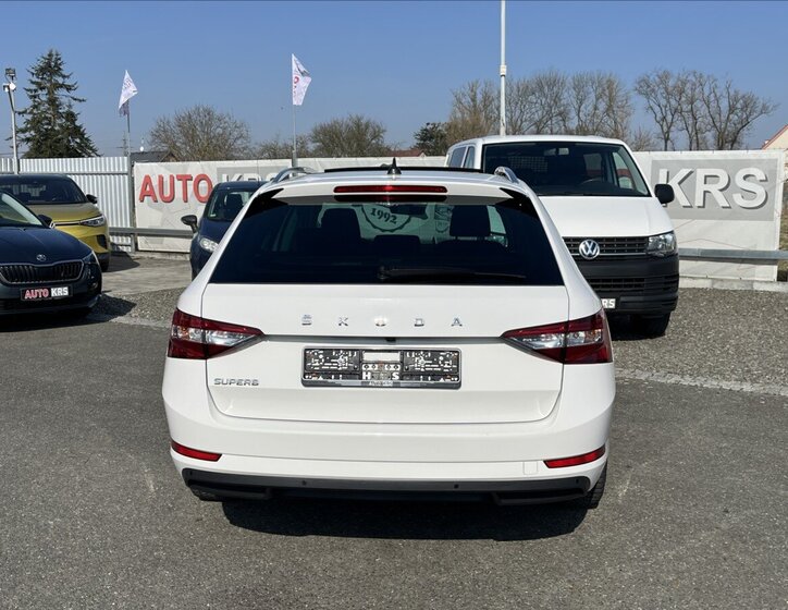 Škoda Superb Kombi 2,0 l 110 kw