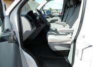 Volkswagen Transporter 19