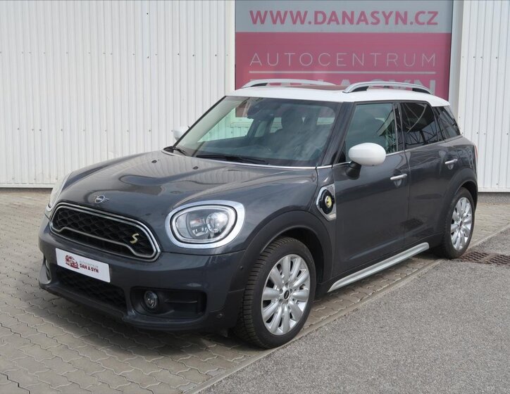 Mini Countryman Kombi 1,5 l 100 kw