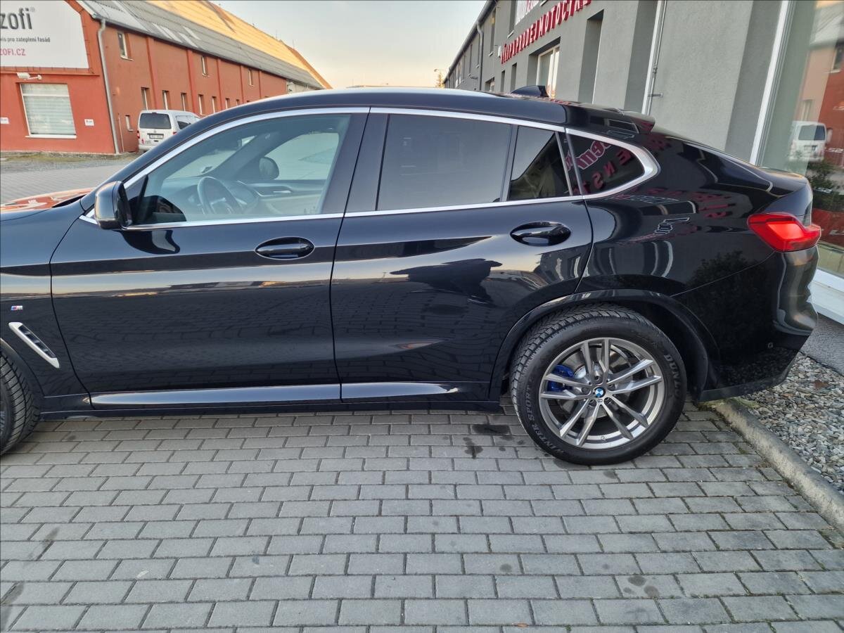 BMW X4 SUV / Terénní 3,0 l 210 kw