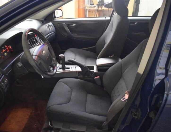 Volvo V70 Kombi 2,4 l 125 kw