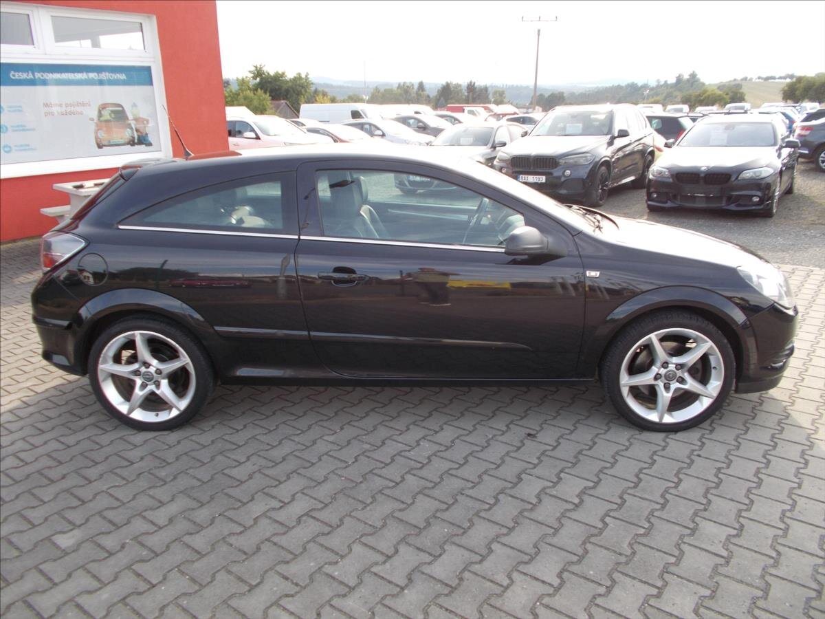 Opel Astra Kupé 1,6 l 132 kw