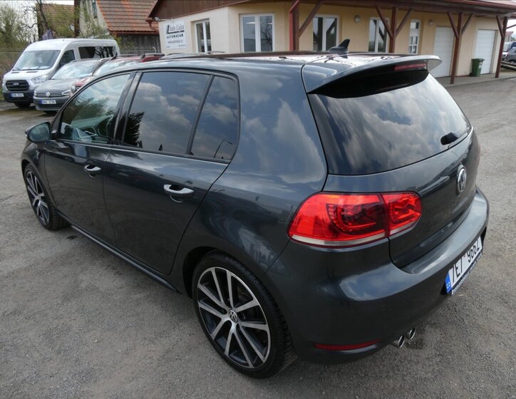 Volkswagen Golf Hatchback 2,0 l 125 kw