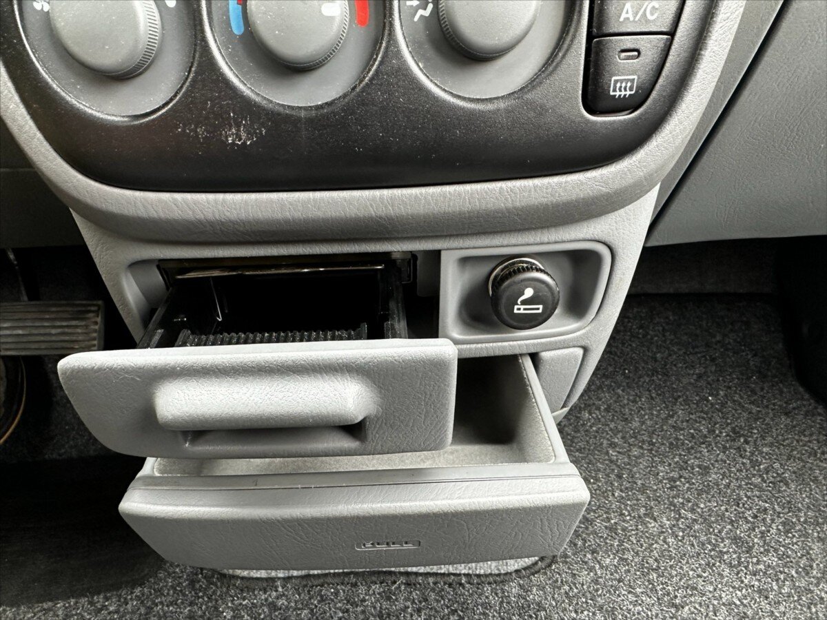 Honda CR-V Kombi 2,0 l 94 kw