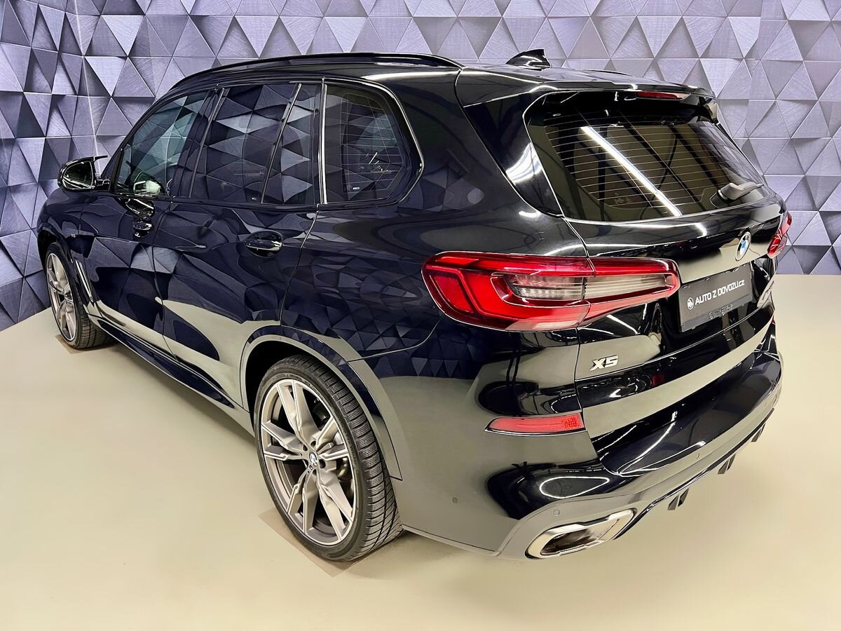 BMW X5 SUV 3,0 l 294 kw