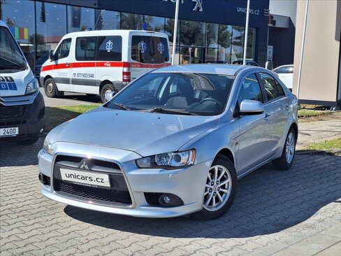 Mitsubishi Lancer Hatchback 1,6 l 86 kw