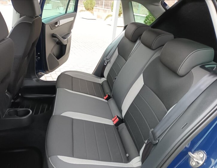 Škoda Rapid Hatchback 999,0 81 kw