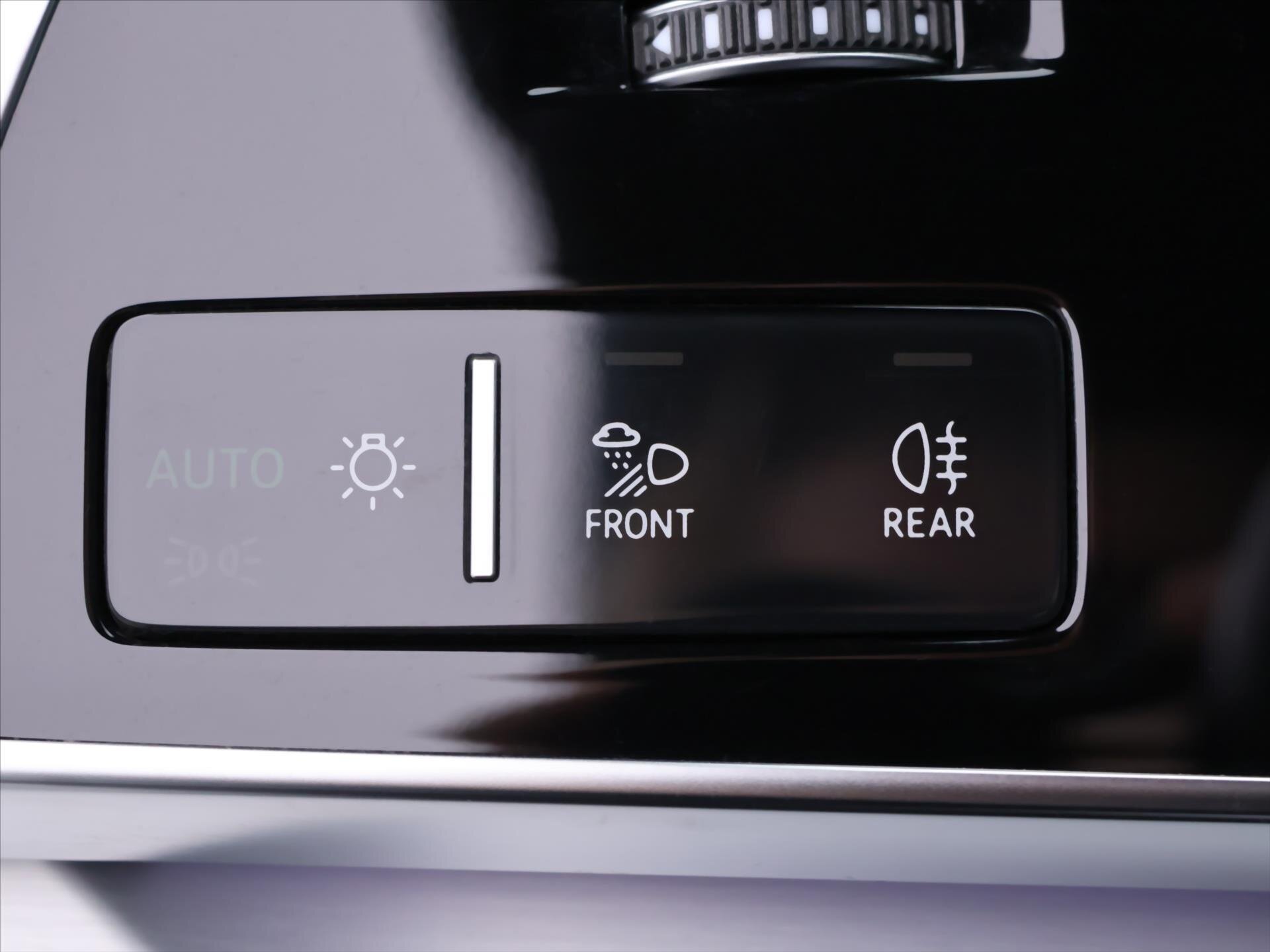 Audi Q8 SUV / Terénní 3,0 l 250 kw